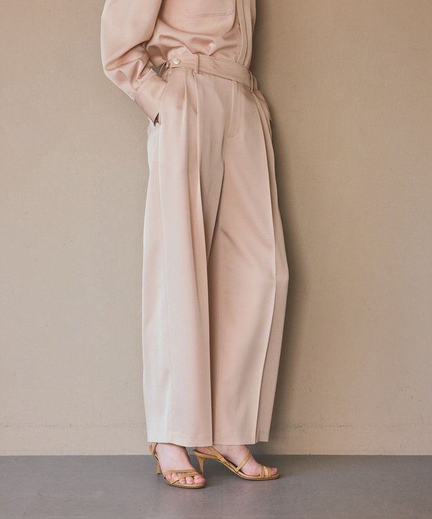 GRACE CONTINENTAL トリアセカルゼパンツ ベージュ