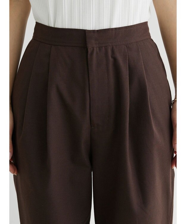 Green Parks 綿麻混タックテーパードパンツ Brown
