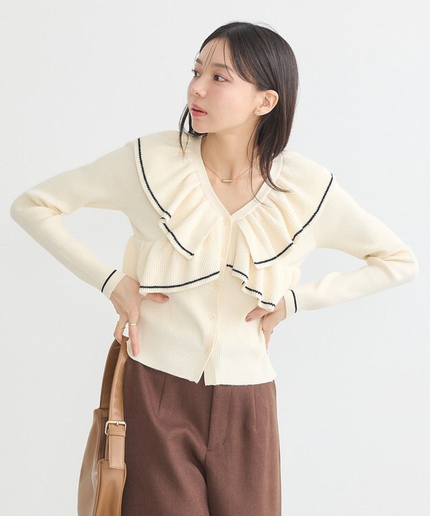 earth music&ecology Ｖネックフリルニットカーディガン Ivory