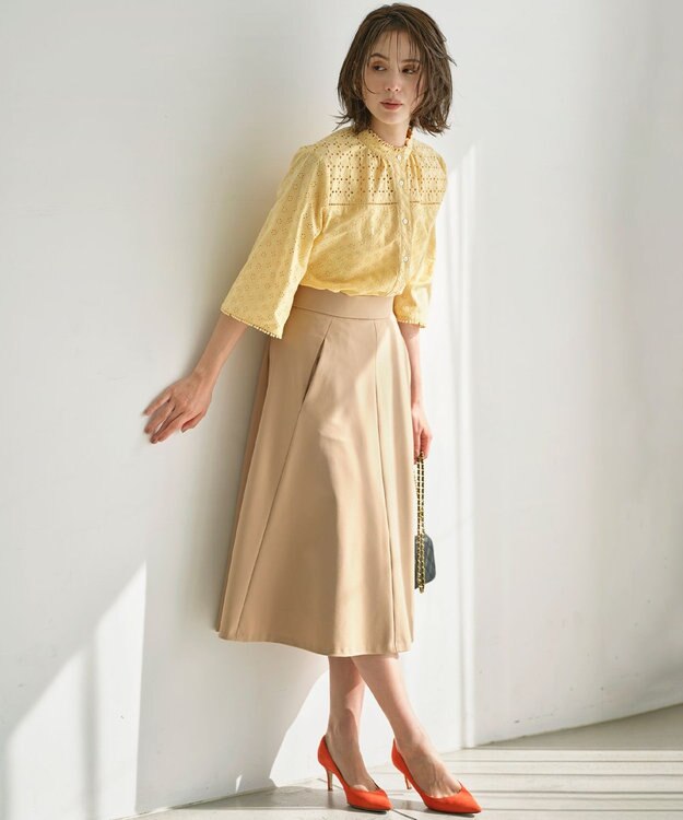 組曲 S 【WEB限定カラーあり】エンブロイダリーレース フレアスリーブブラウス クリームイエロー系