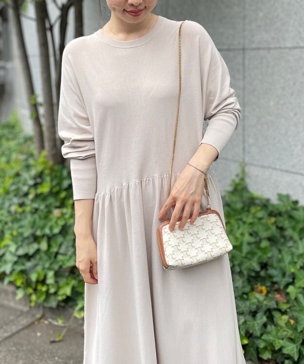 UNFILO 【新色追加】スタイルアップニット ワンピース ベージュ系