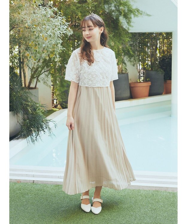 earth music&ecology ＳＥＴ２点　オーガンジー刺繍＋プリーツワンピース Beige