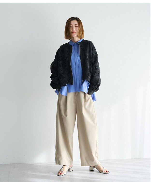 YECCA VECCA ベルト付きカーヴィーパンツ Beige