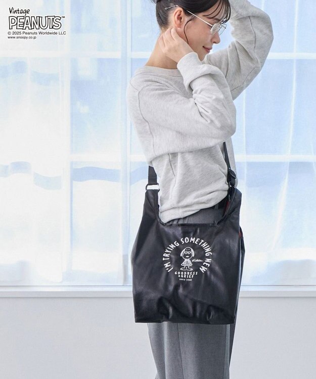 ROOTOTE 8447【スヌーピー】IP.ルーショッパー.メタリック.ピーナッツ-0Q 01：ブラック
