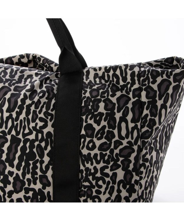 UNBILLION cachecache パッカブルナイロンボストンバッグ レオブラック