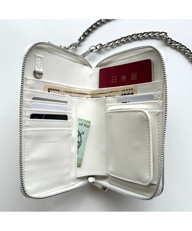 LA BAGAGERIE 【インスタグラマー Chiyoさん×LA BAGAGERIE】チェーンスマホショルダー ホワイト