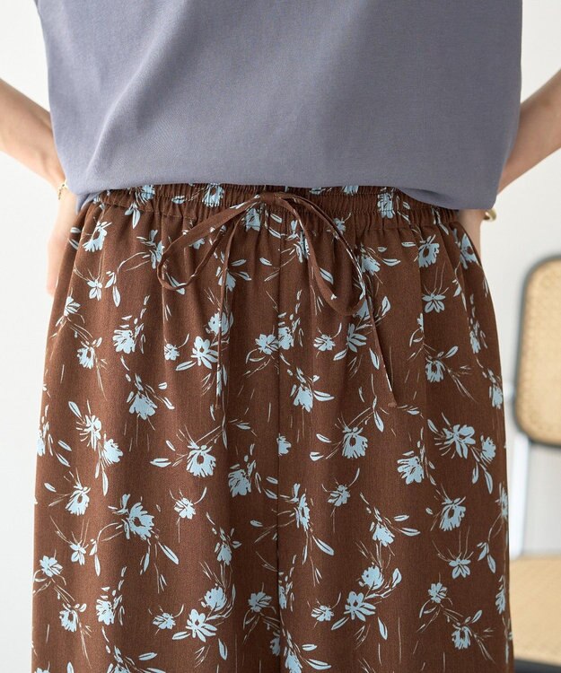 earth music&ecology フラワーリラックスパンツ Brown