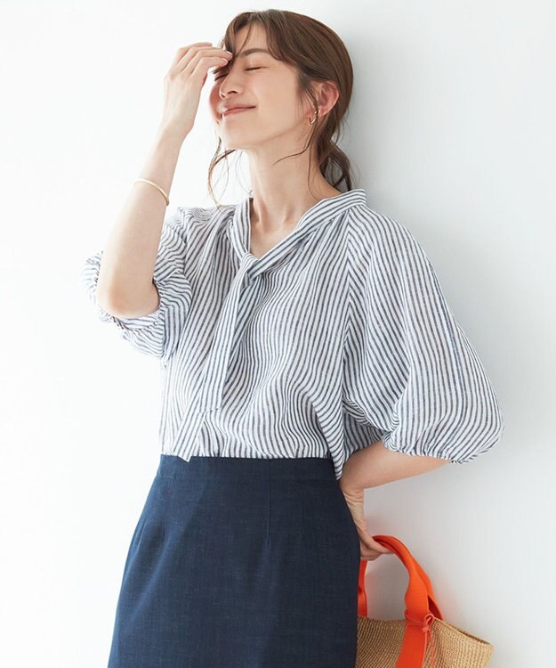 23区 L 【洗える】LIBECO ボウタイ ボリュームスリーブ ブラウス ネイビーストライプ