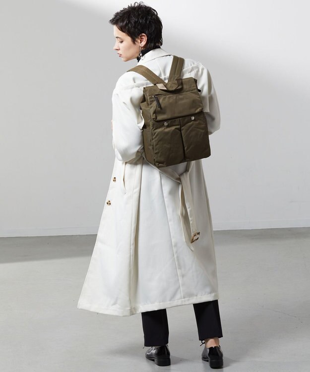 Y'SACCS ダブルホックポケットリュック カーキ