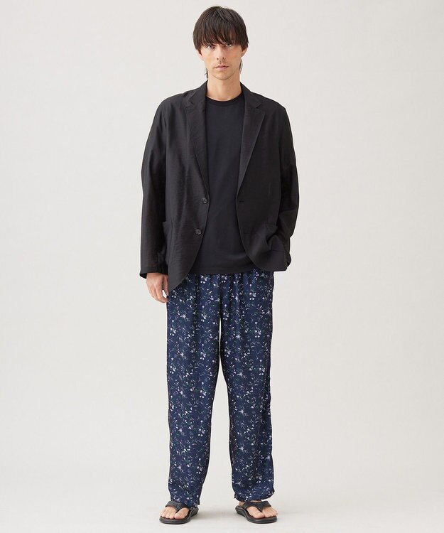 UNFILO MENS ボタニカルプリント イージーテーパードパンツ ネイビープリント