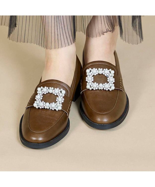 MODE ET JACOMO <carino>ビジューバックルローファー カーキ