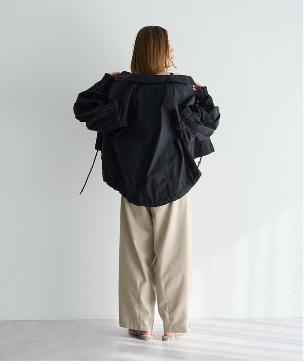 YECCA VECCA ベルト付きカーヴィーパンツ Beige