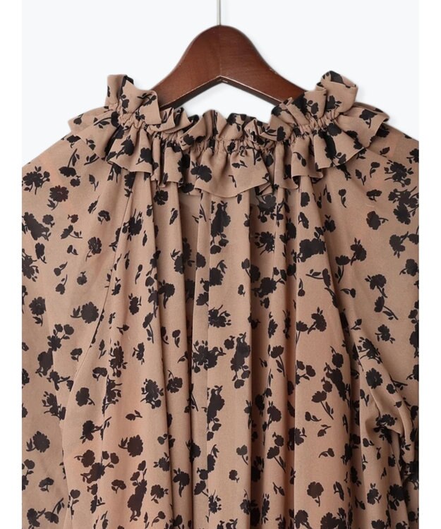 Te chichi フラワーシフォンフリルネックドレス ベージュ