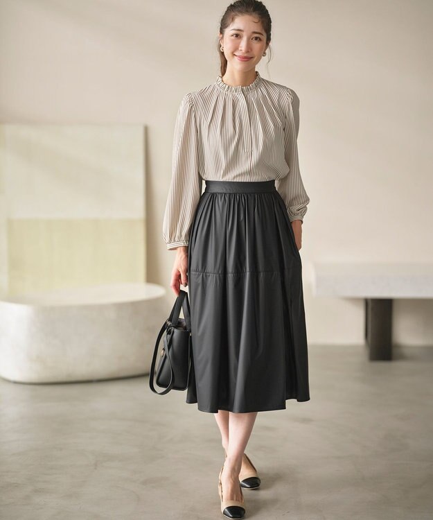 組曲 レザーライクライト タックギャザースカート ブラック系