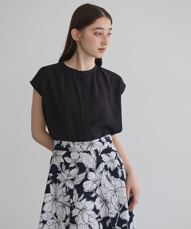 YECCA VECCA 【接触冷感】COOLバックピンタックブラウス Black