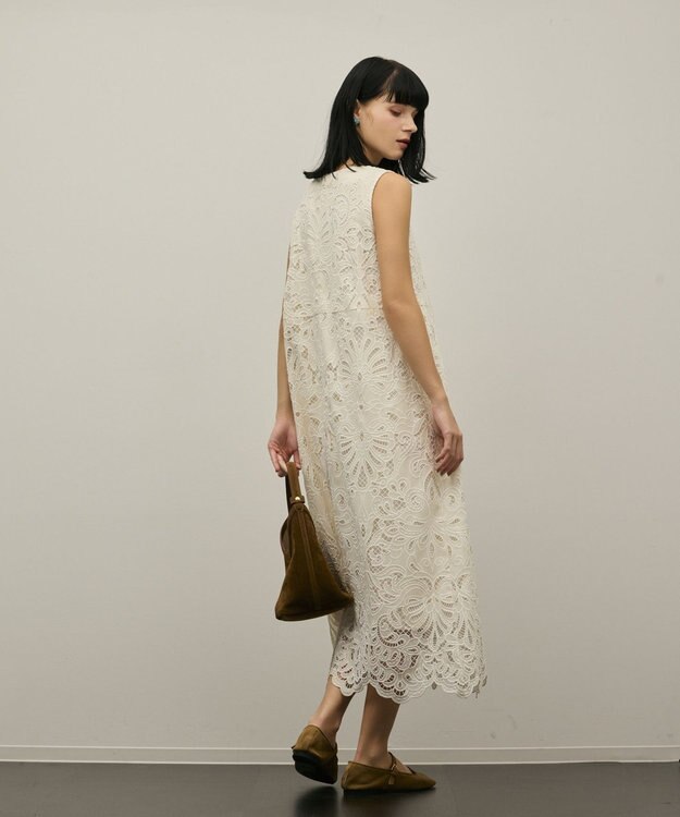 GRACE CONTINENTAL フラワーカットワークワンピース キナリ