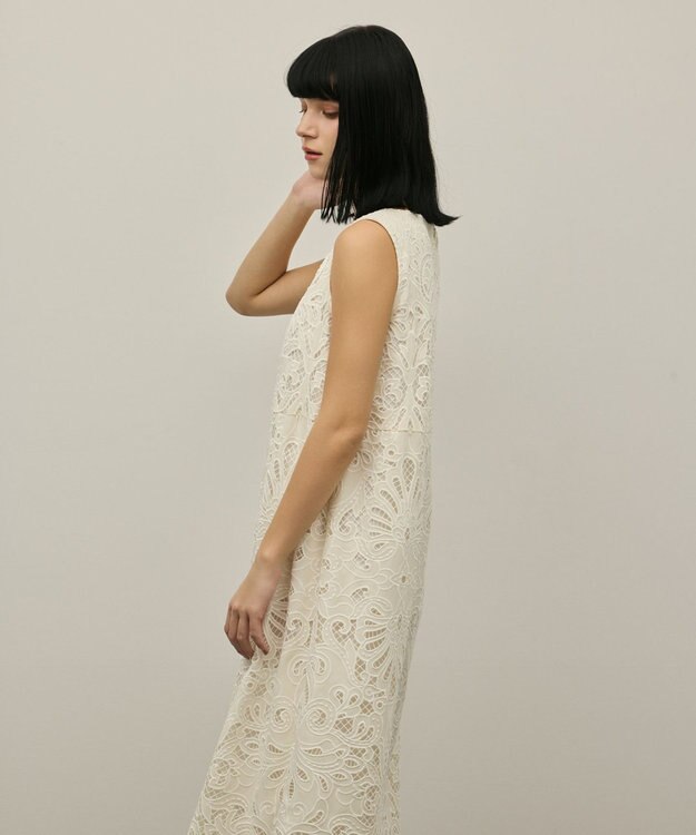 GRACE CONTINENTAL フラワーカットワークワンピース キナリ