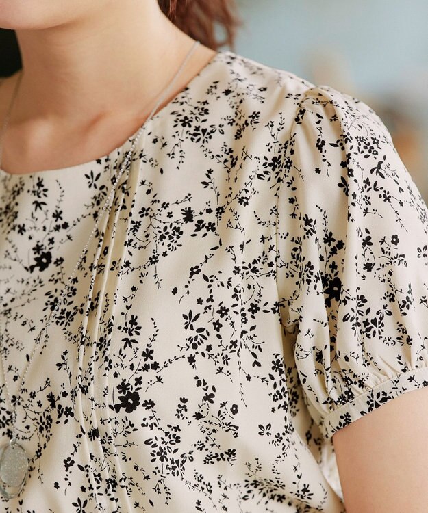 Tiaclasse 【袖が選べる・洗える】配色モノクロ花柄ワンピース 半袖：アイボリー