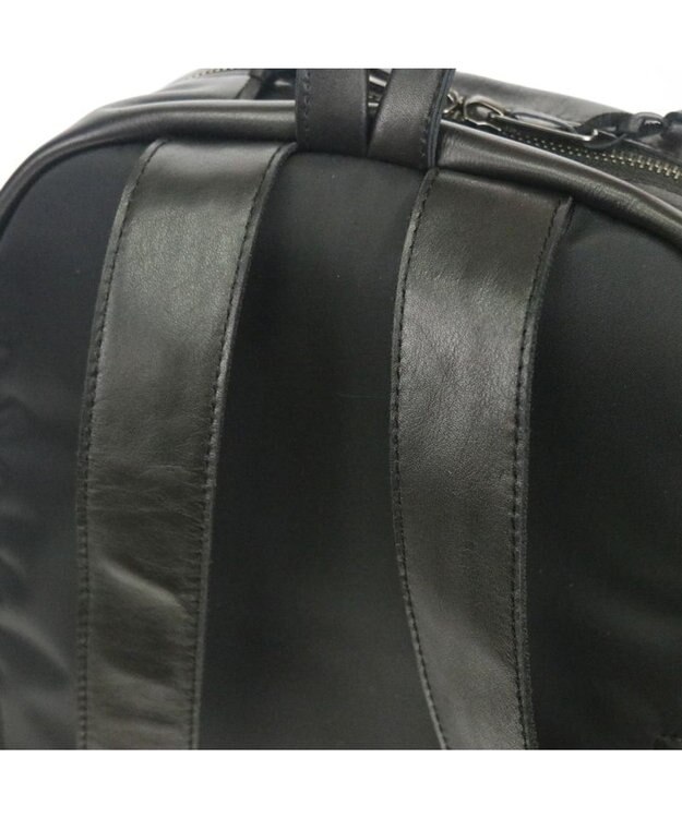 Regalo Felice 【本牛革 / 使いやすい機能が充実】バッグパック / REGALO BK(ブラック）