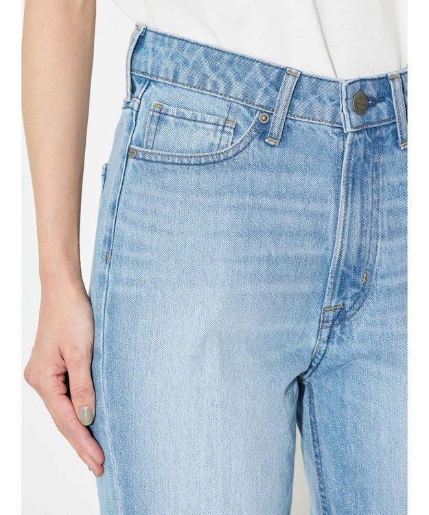 AMERICAN HOLIC センタープレスフレアデニム Light Indigo