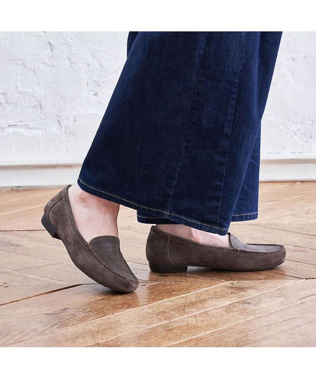 ing 【３E】【サスティナブル】モカシューズ ダークオーク