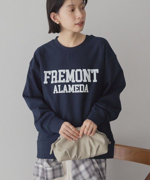 AMERICAN HOLIC FREMONT ロゴスウェットプルオーバー Navy