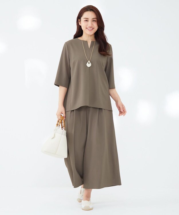 23区 L 【Lサイズ限定】ハイストレッチツイル パンツ カーキ系