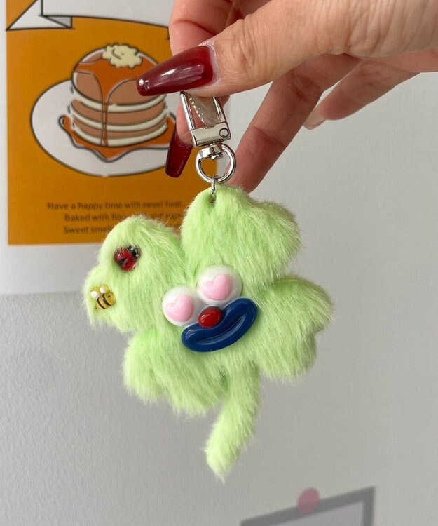 WEGO ハッピークローバーモンスターぬいぐるみキーホルダー グリーン
