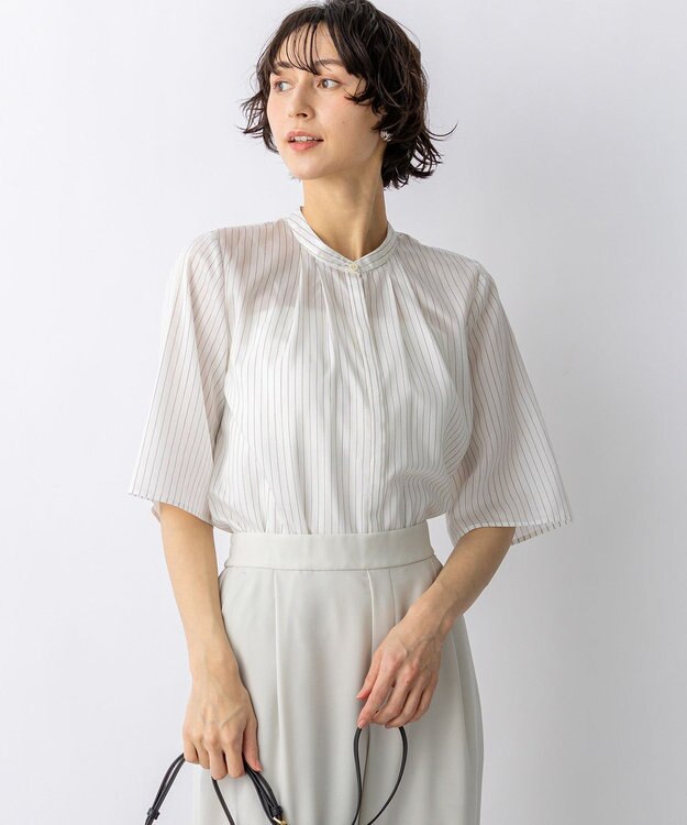 23区 【先行予約】ドライシアーストライプ フロントタック ブラウス ホワイト系