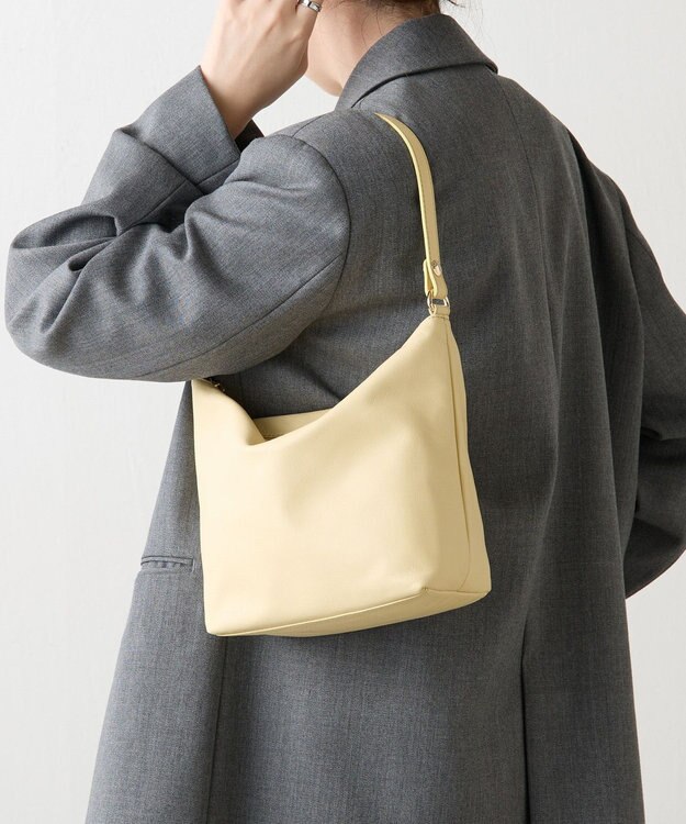 russet ソフトレザーシンプルショルダーバッグ(CE-1328-WEB) CreamYE