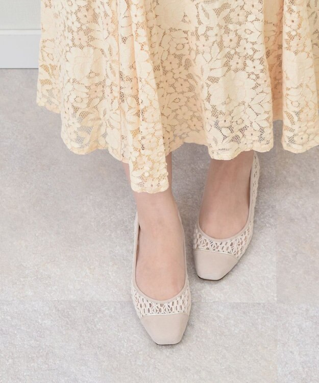 Bridget Birkin 【Bridget Birkin】レースチュール切り替えパンプス ベージュ雑材