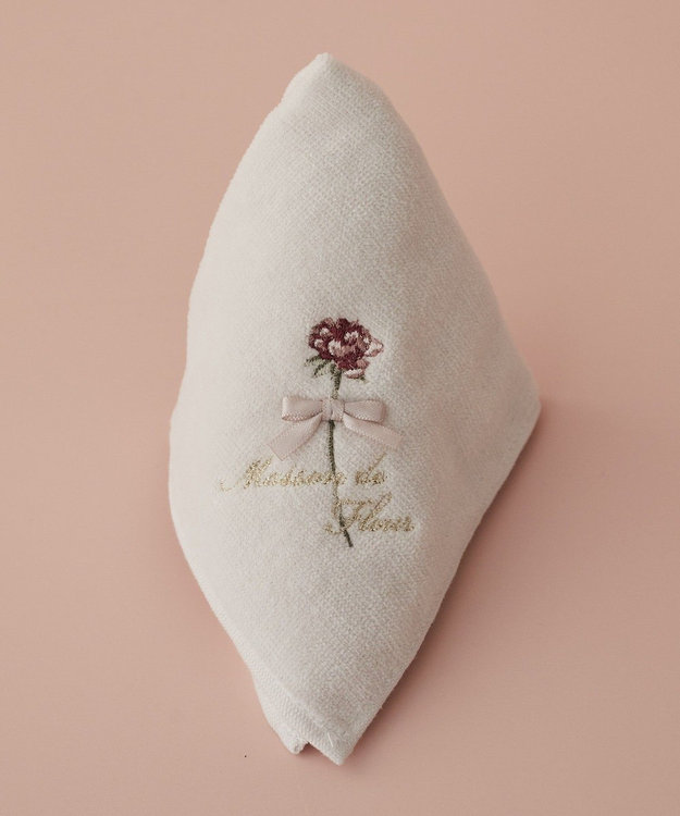 Maison de FLEUR ローズ刺繍タオルハンカチ Ivory