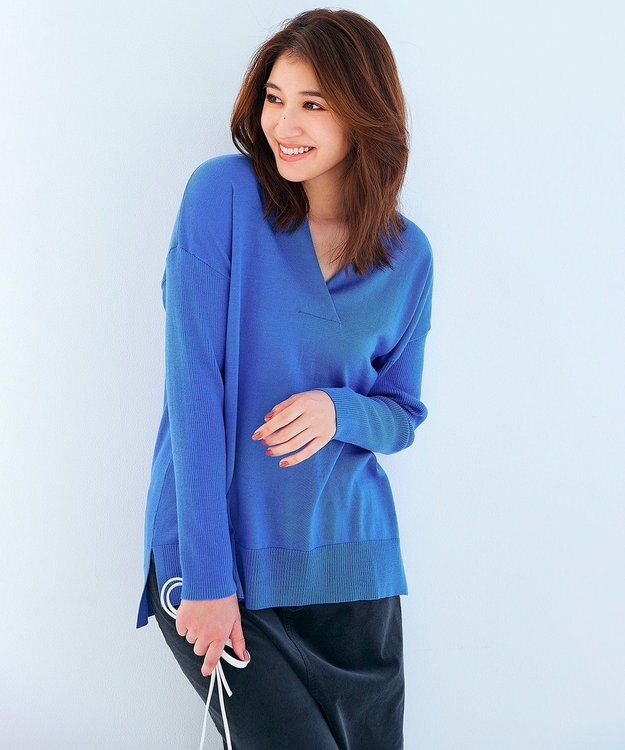 23区 S 【10色展開】ウーステッドウール 重ね襟Vネック ニット [WEB限定]ブルー系