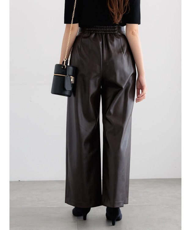 Te chichi フェイクレザーセミワイドパンツ《2025Autumn catalog item》 ブラウン