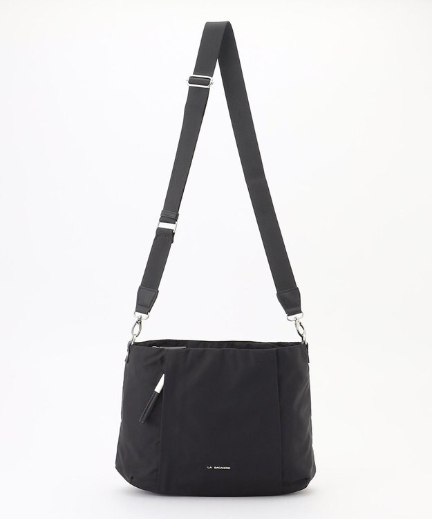 LA BAGAGERIE 多収納ナイロン2WAYショルダー ブラック