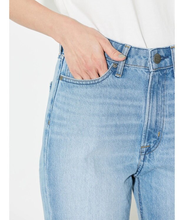 AMERICAN HOLIC センタープレスフレアデニム Light Indigo