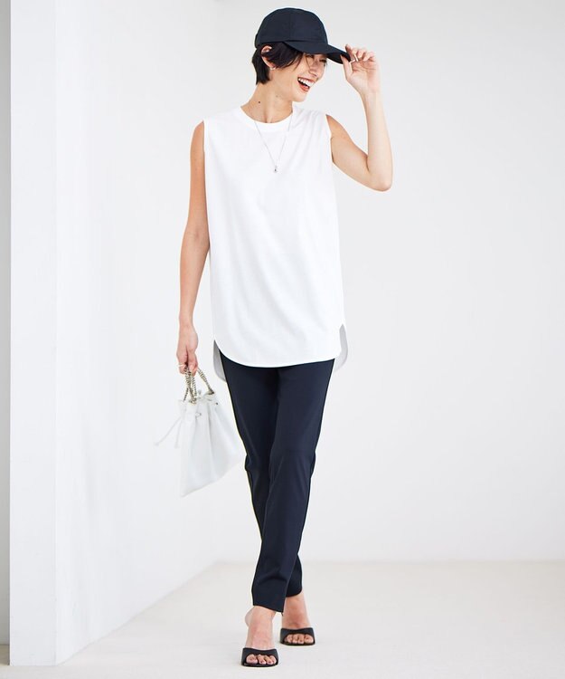 ICB 【接触冷感・洗える】コンパクトスムース ノースリーブTシャツ オフホワイト系