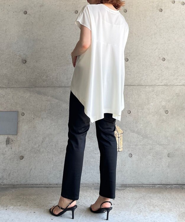 UNFILO 【新色追加！/接触冷感】マイビューティ バックフレアTシャツ ホワイト系2