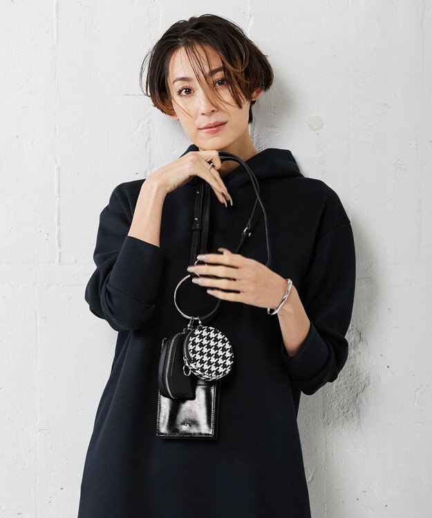 ICB 【人気のためさらに新色追加・全5色展開】 3ピースチャームバッグ ブラック×千鳥柄