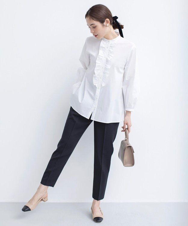 組曲 コンパクトシャーティング フリルブラウス アイボリー系