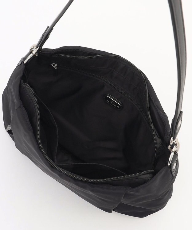 LA BAGAGERIE 多収納ナイロン2WAYショルダー ブラック