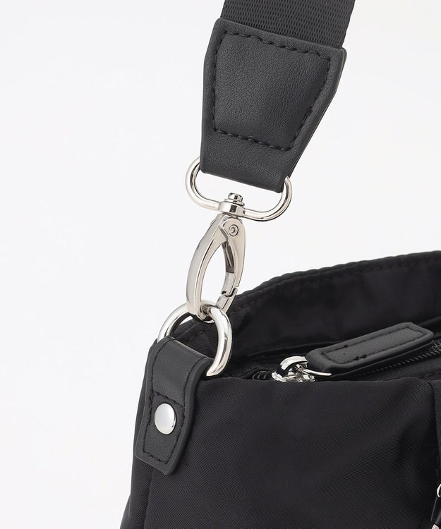 LA BAGAGERIE 多収納ナイロン2WAYショルダー ブラック