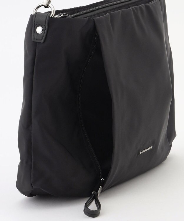 LA BAGAGERIE 多収納ナイロン2WAYショルダー ブラック