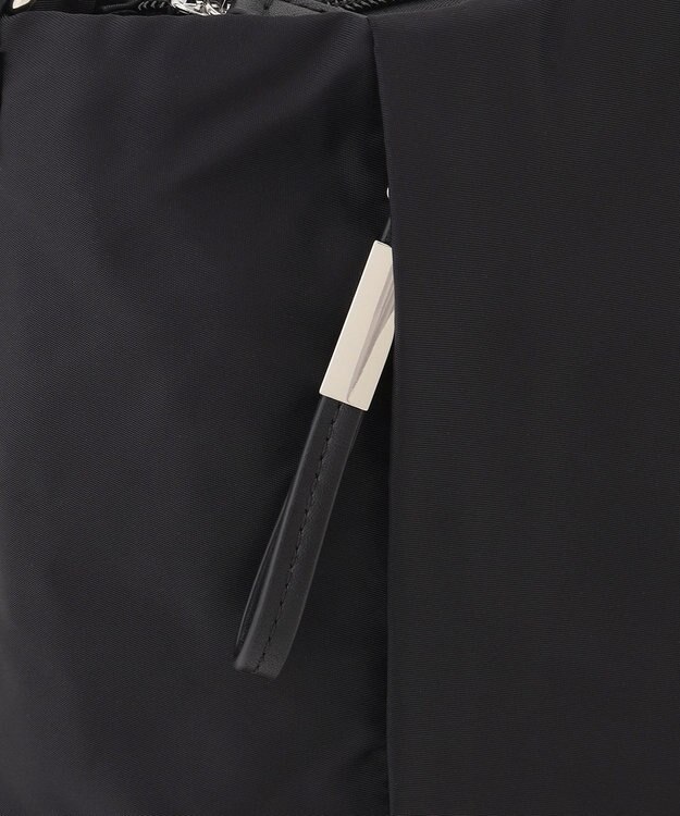 LA BAGAGERIE 多収納ナイロン2WAYショルダー ブラック