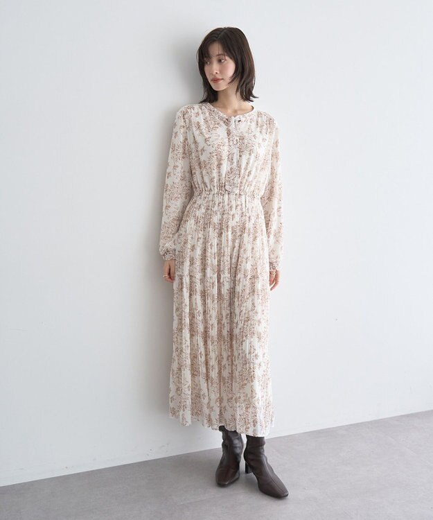 YECCA VECCA ボタニカル柄ボウタイプリーツワンピース Ivory