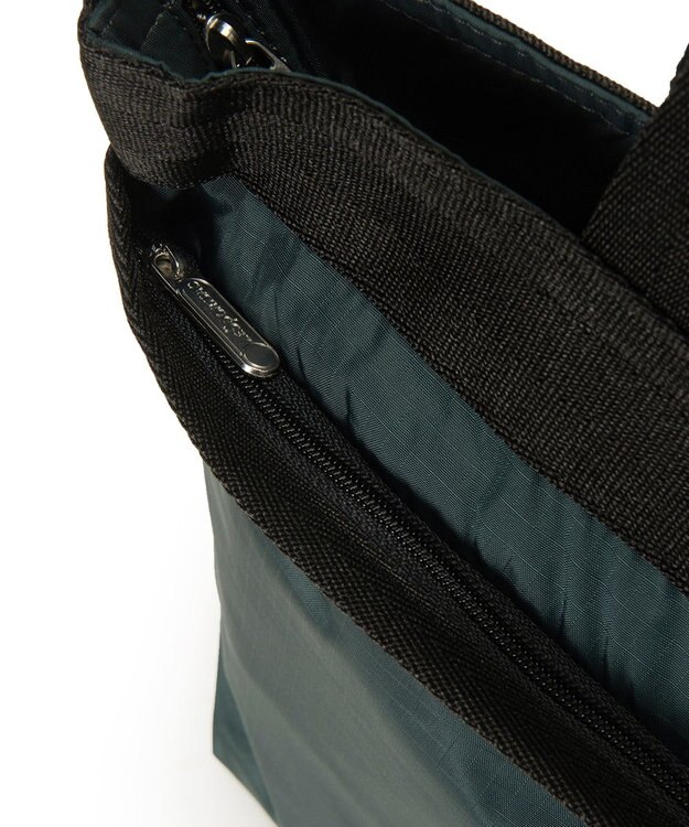 LeSportsac BUCKET TOTE/ミッドナイトグリーン/ブラック ミッドナイトグリーン/ブラック