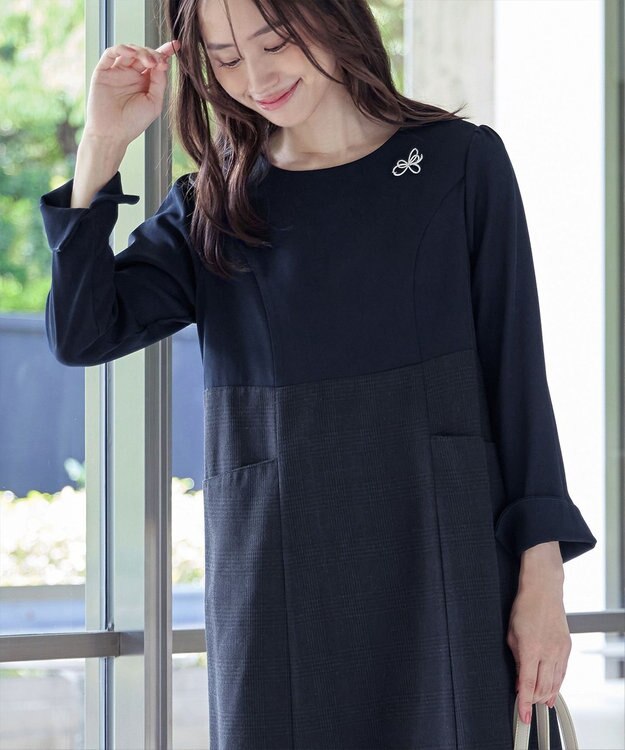 Tiaclasse クロスリボンデザインブローチ シルバー