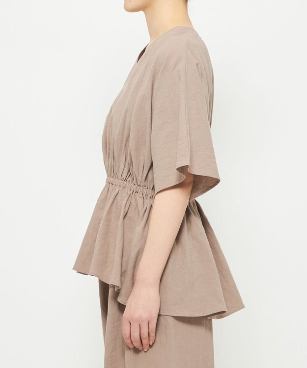 uncrave コットンリネンボイル ペプラムブラウス トープ