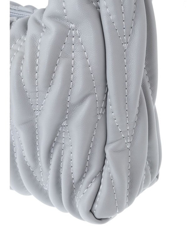 earth music&ecology ウエーブキルトショルダーバッグ Light Gray