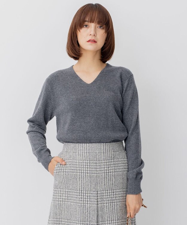 23区 L 【WEB限定】カシミヤブレンドバルキー Vネック ニット ライトグレー系